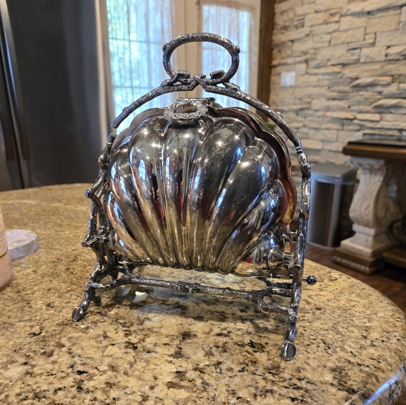 Late Victorian Biscuitier - Picture 3 of 6